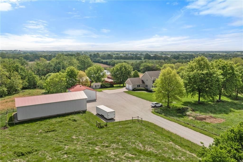 35559 Metcalf Road — photo 71
