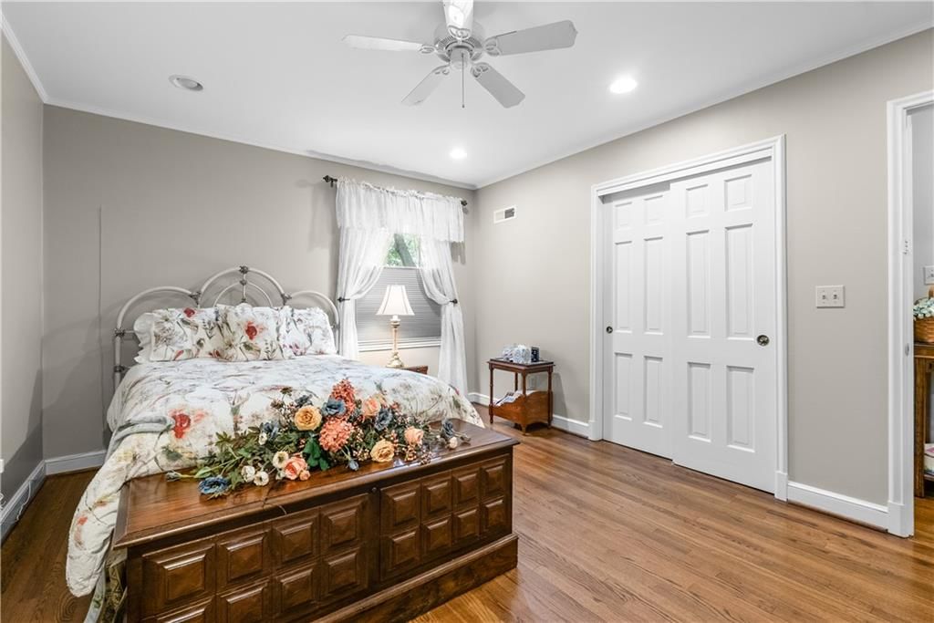 513 NE Balboa Street — photo 23