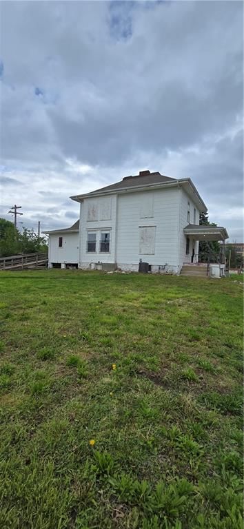 2022 Van Brunt Boulevard — photo 19
