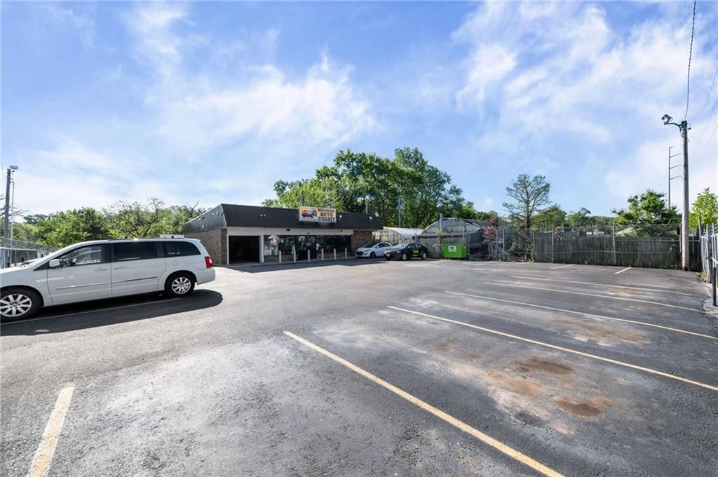 7101 Troost Avenue — photo 8