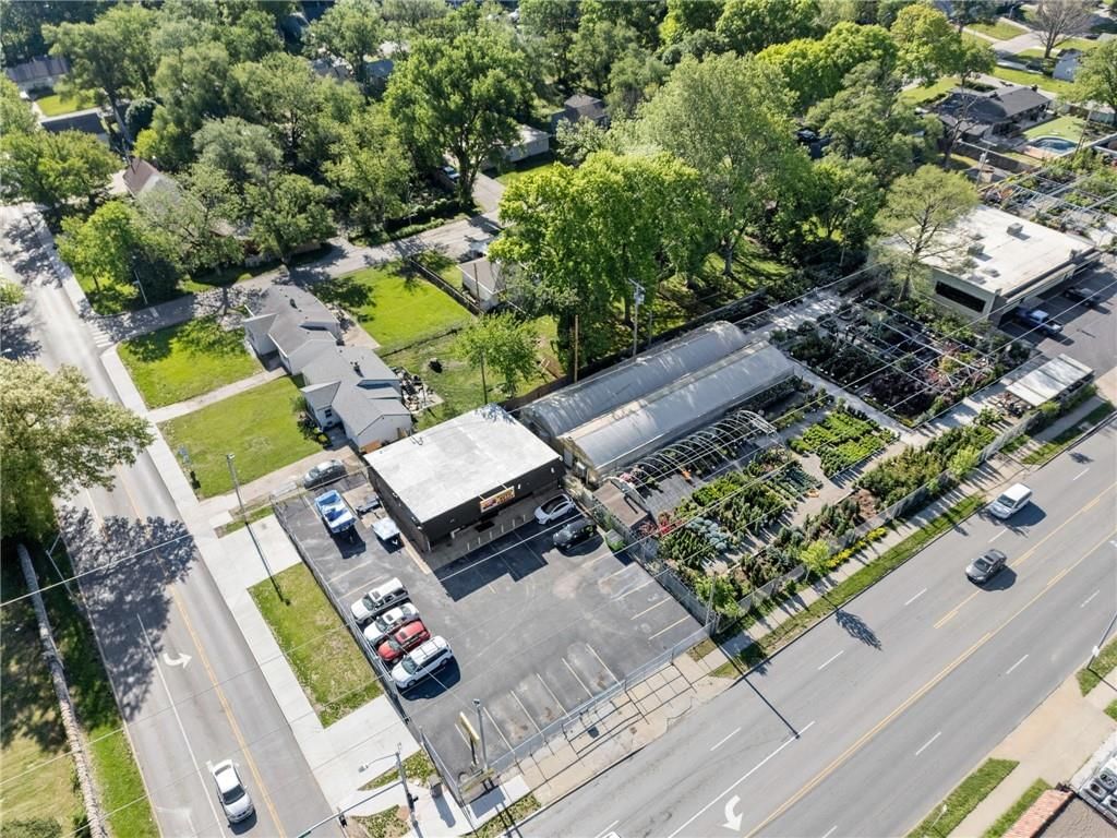 7101 Troost Avenue — photo 31
