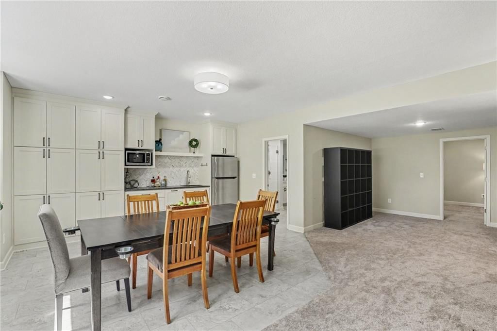 14716 Carter Street — photo 34