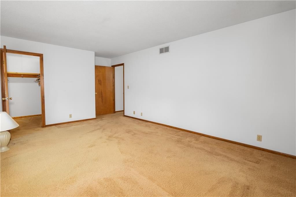 101 W Jefferson Street — photo 13