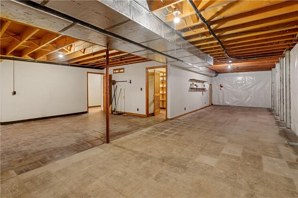 101 W Jefferson Street — photo 29