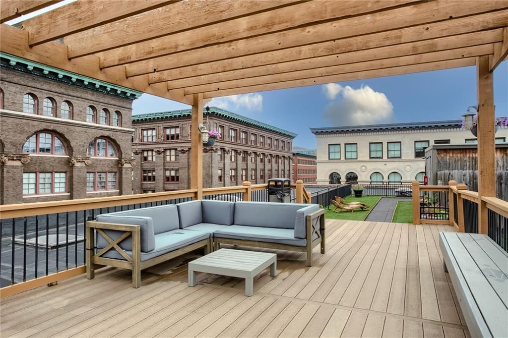308 W 8th Street — photo 23