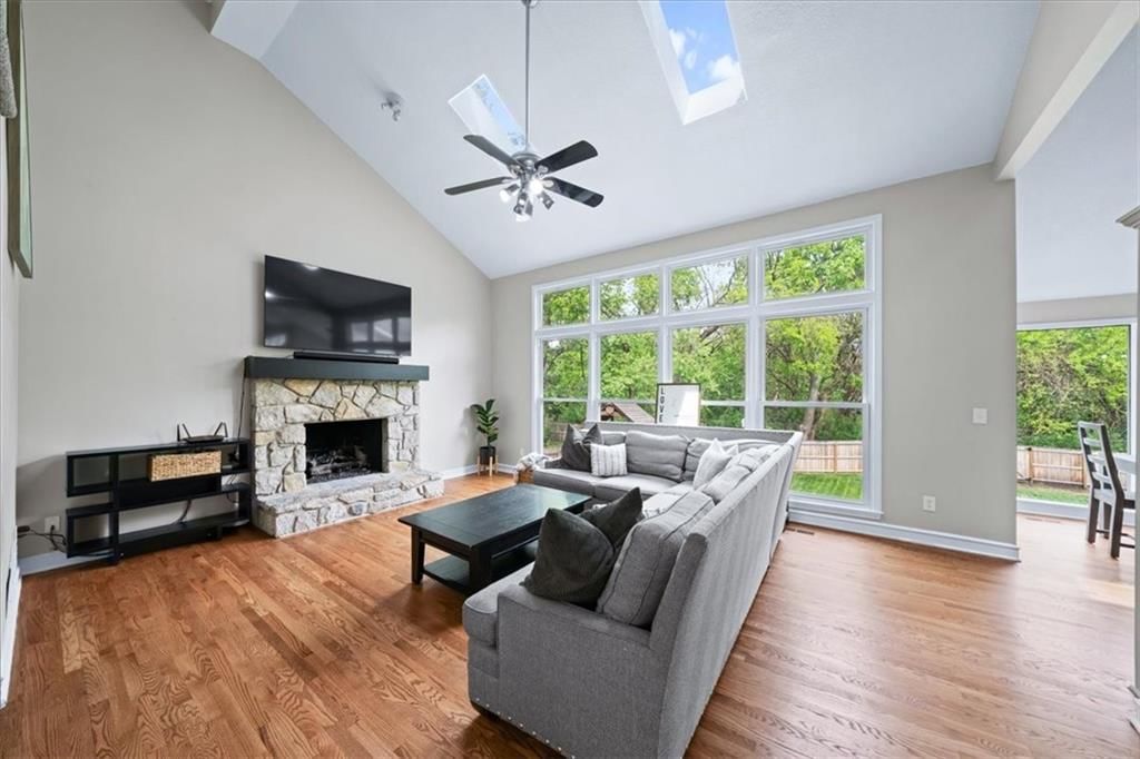 8604 W 153 Street — photo 9