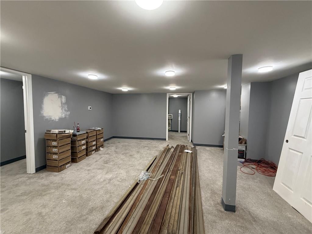 428 Delaware Street — photo 10
