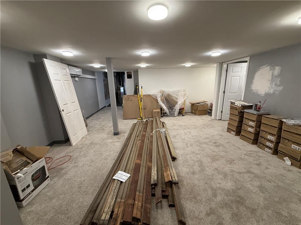 428 Delaware Street — photo 12