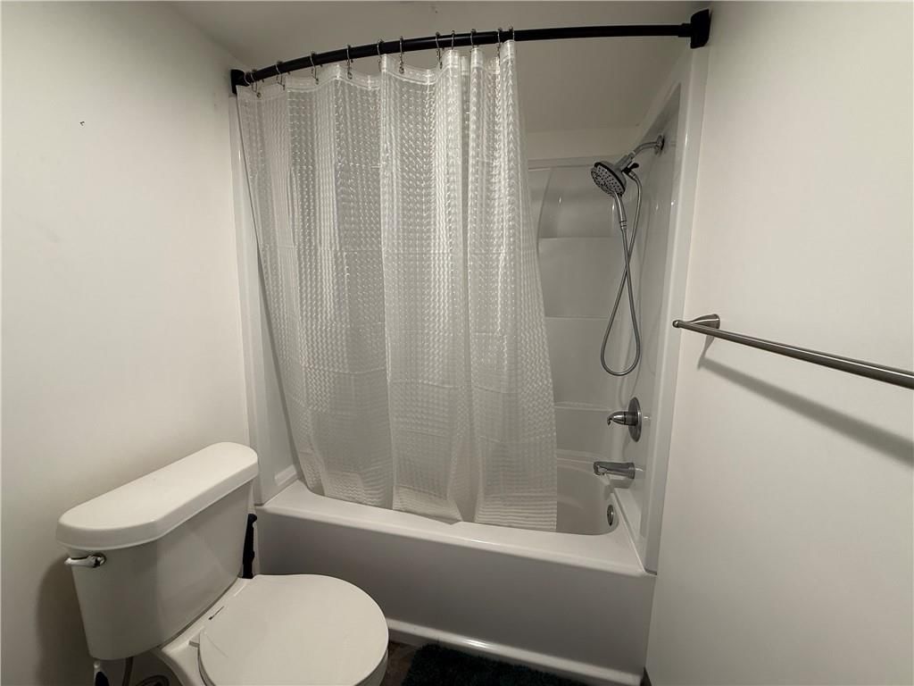 428 Delaware Street — photo 21