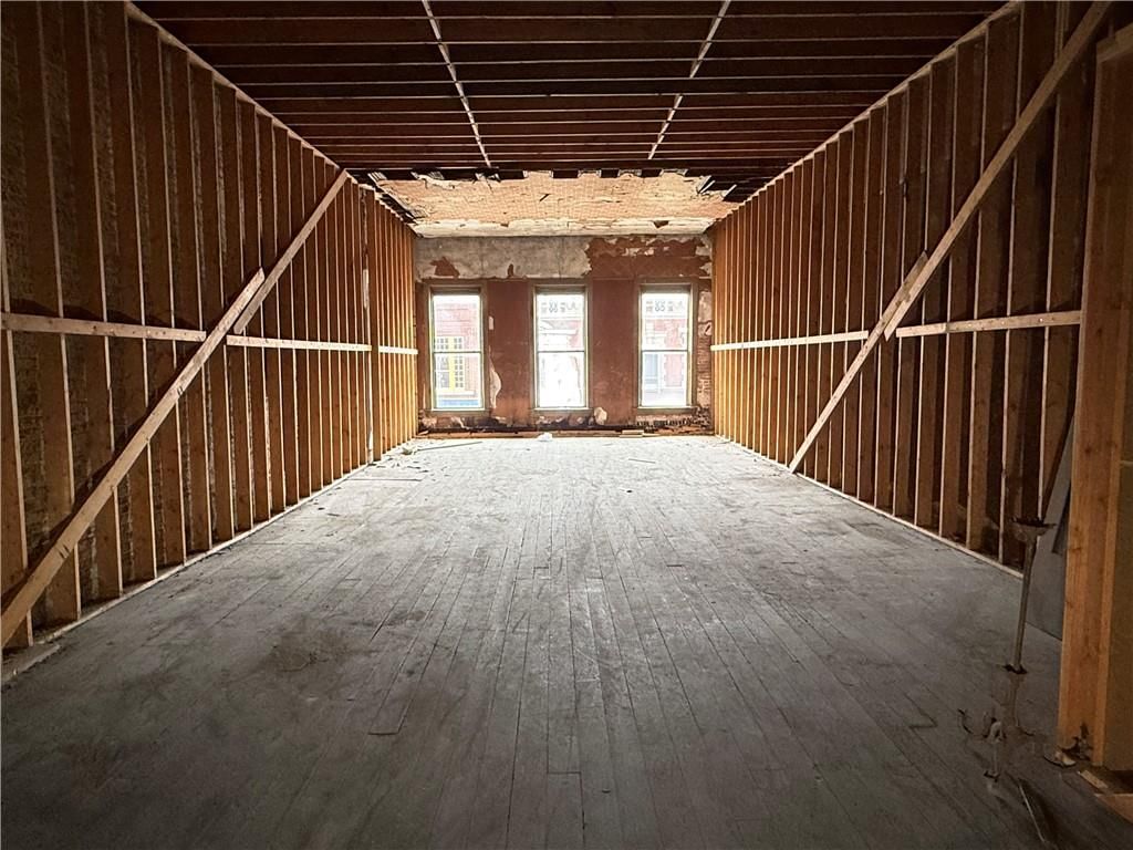 428 Delaware Street — photo 30