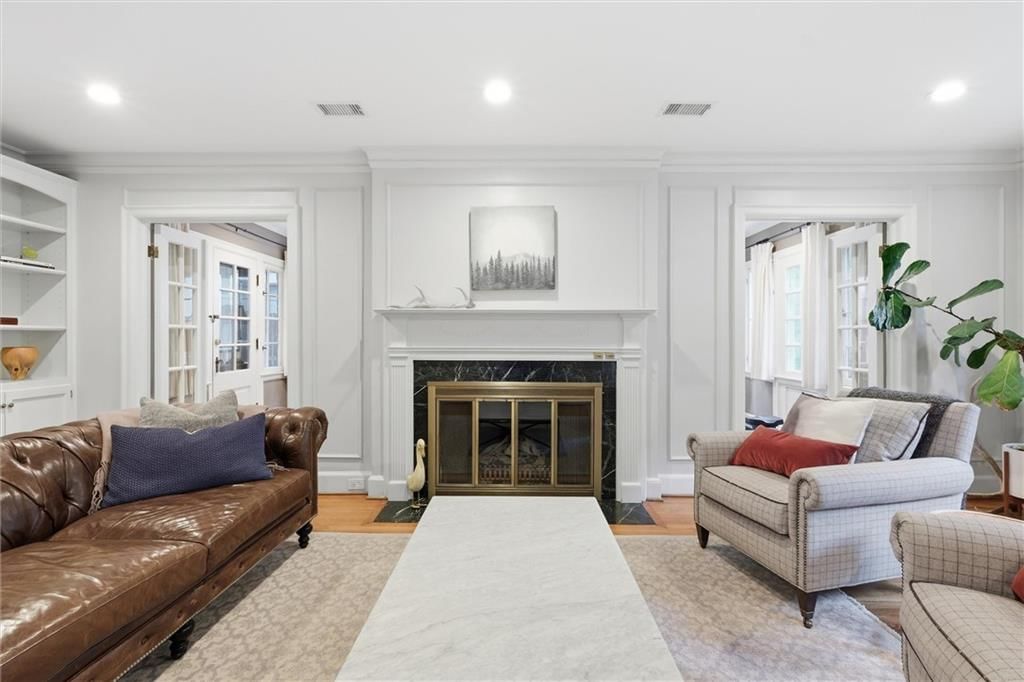 443 W 66th Terrace — photo 8