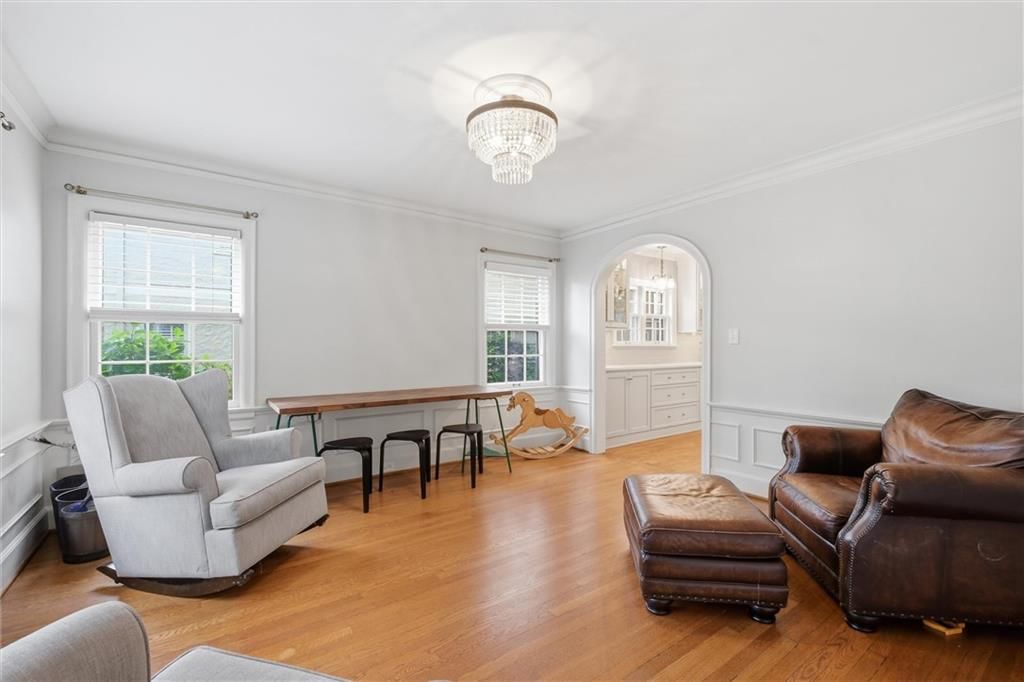 443 W 66th Terrace — photo 11