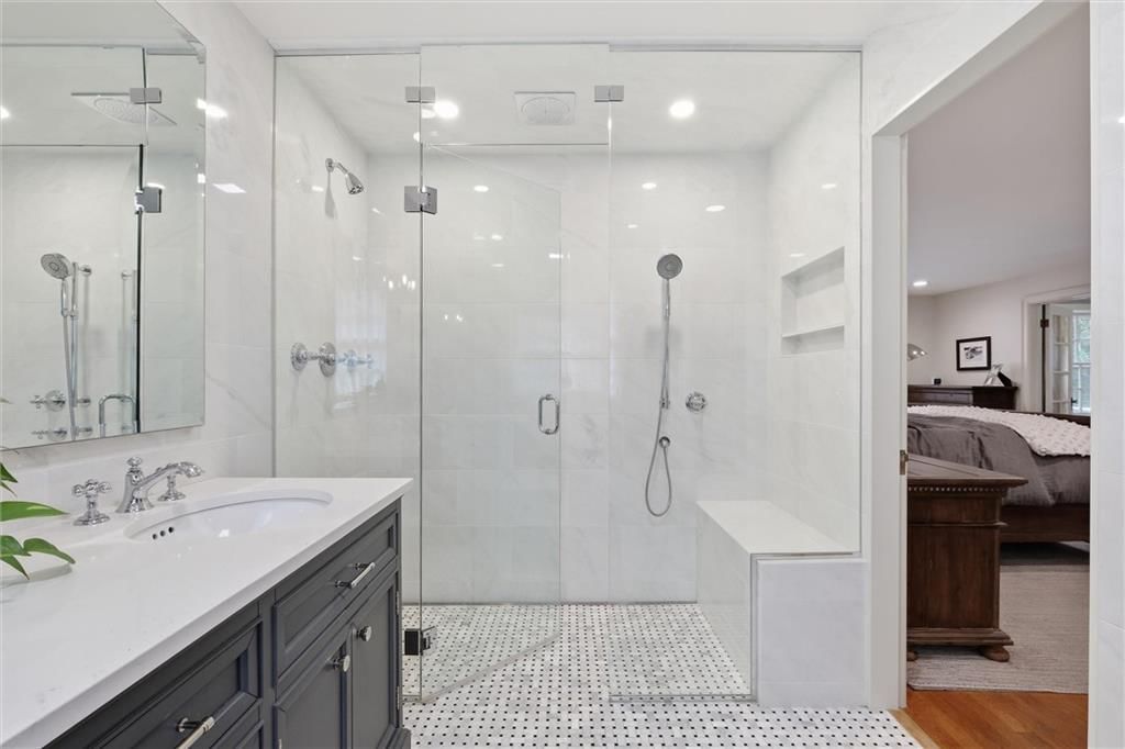 443 W 66th Terrace — photo 29