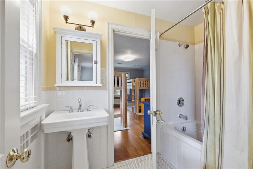 443 W 66th Terrace — photo 31