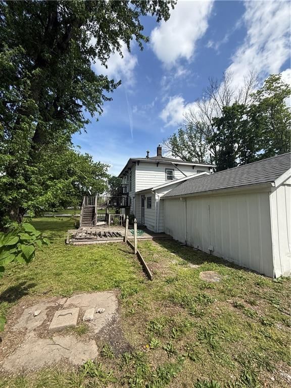 230 E Prairie Avenue — photo 7