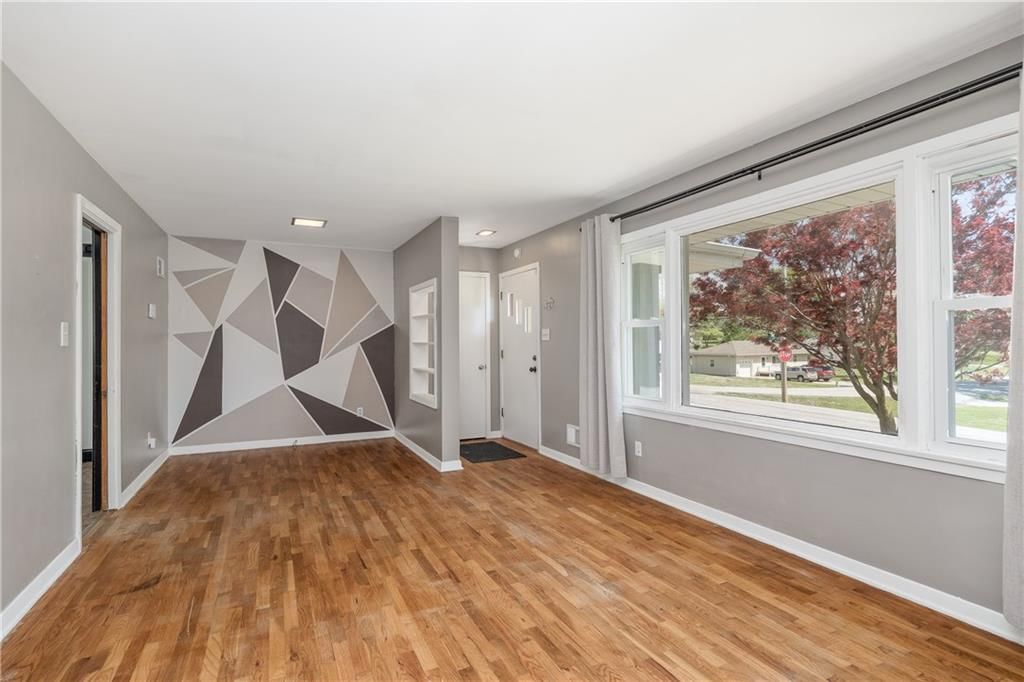 2828 N 32nd Street — photo 10