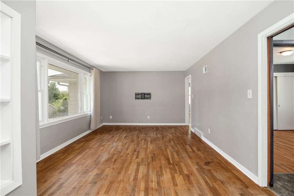 2828 N 32nd Street — photo 11