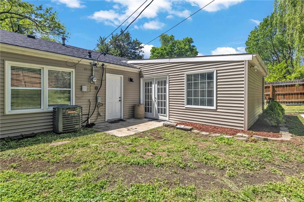 6436 Kimball Avenue — photo 26