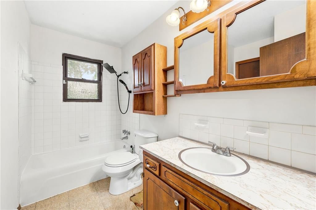 128 SW 18TH Street — photo 23