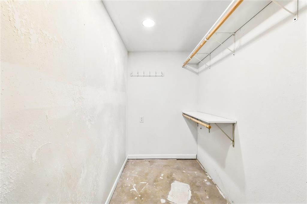 128 SW 18TH Street — photo 37