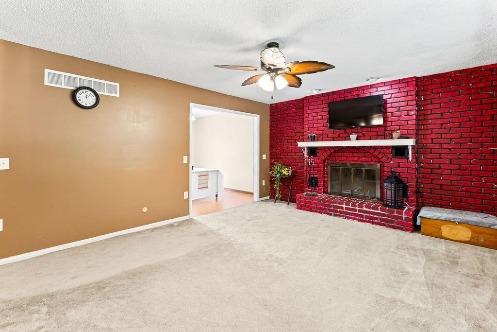 4325 Miller Road — photo 6