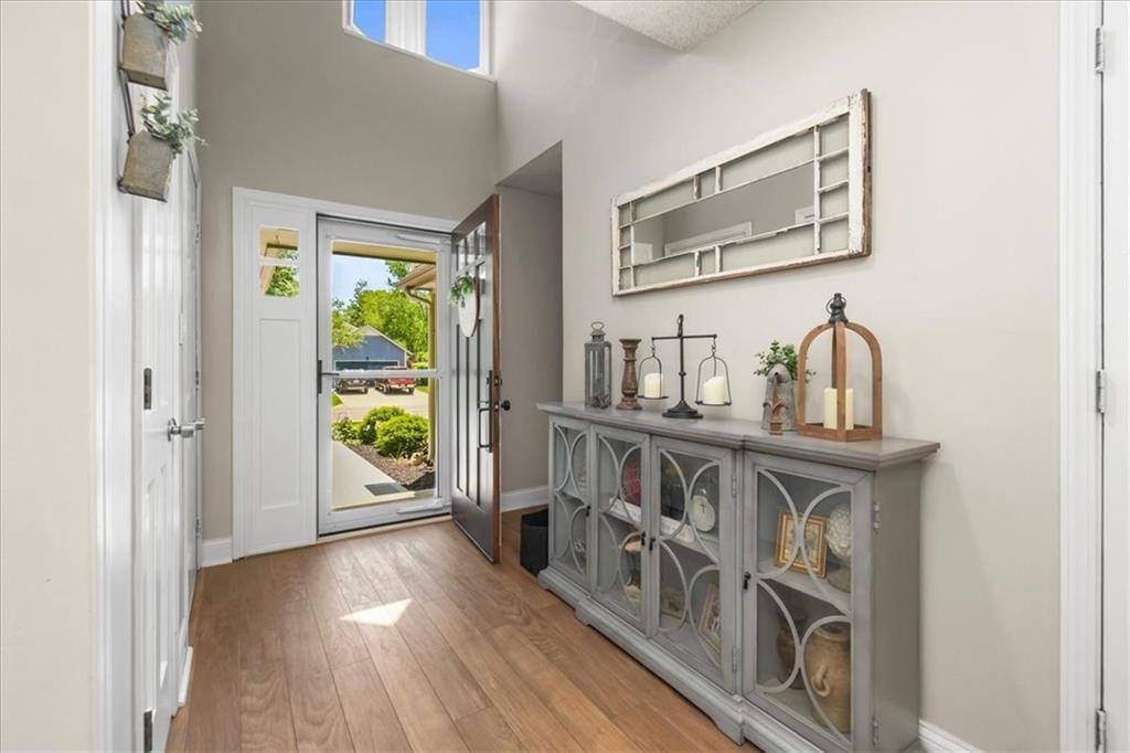 528 SE Country Lane — photo 5