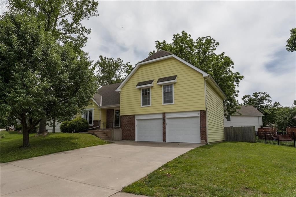 7302 Earnshaw Street — photo 3