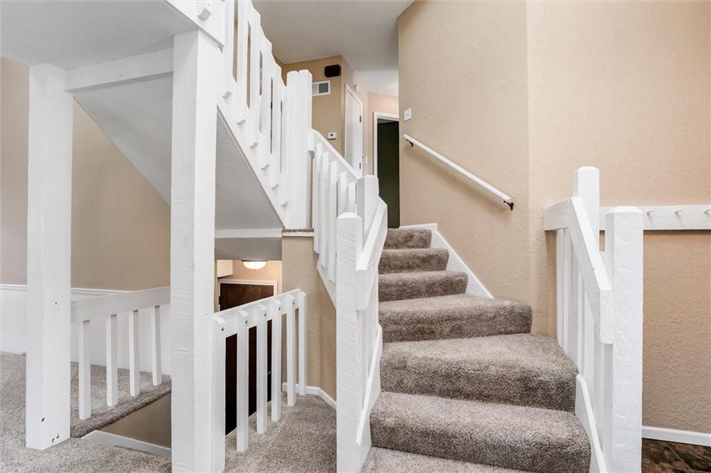7302 Earnshaw Street — photo 7