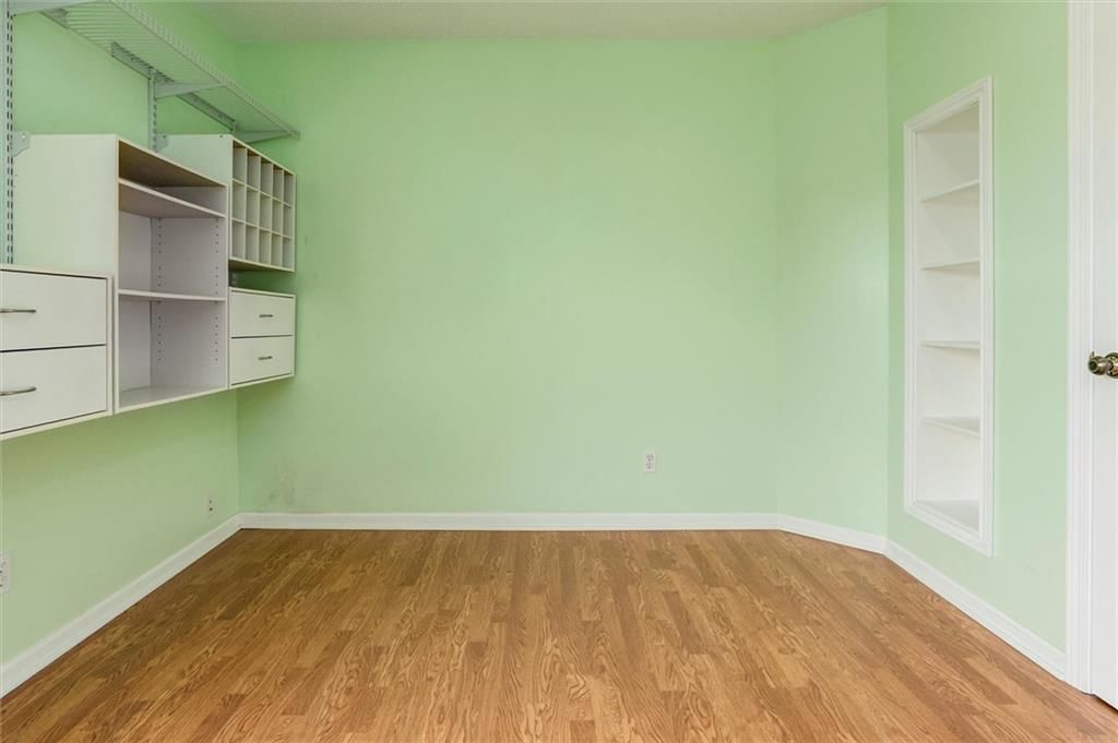7302 Earnshaw Street — photo 21