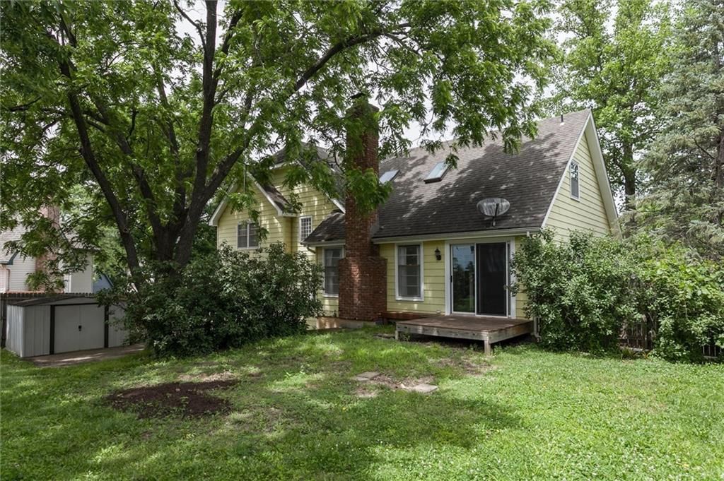7302 Earnshaw Street — photo 27