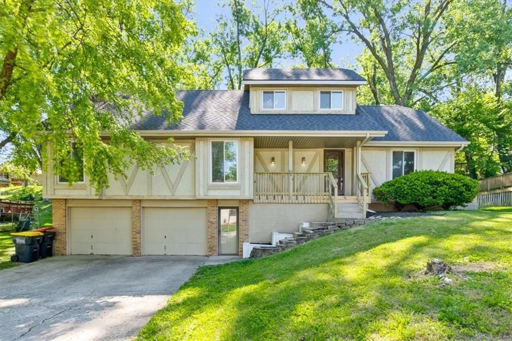 5605 Verlin Drive — photo 1