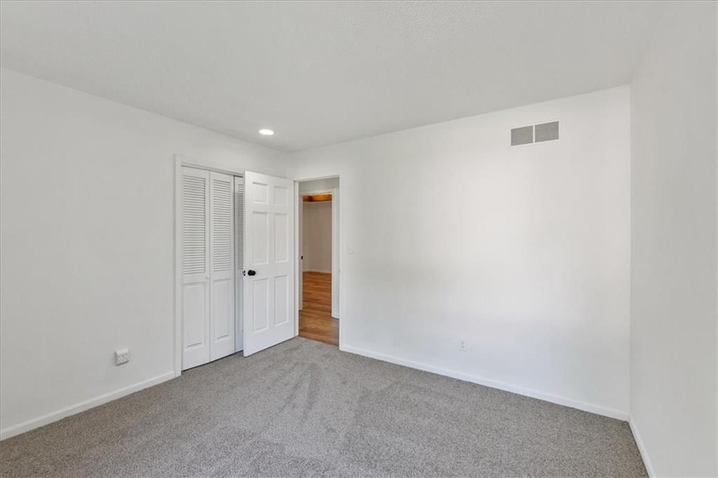 5605 Verlin Drive — photo 11