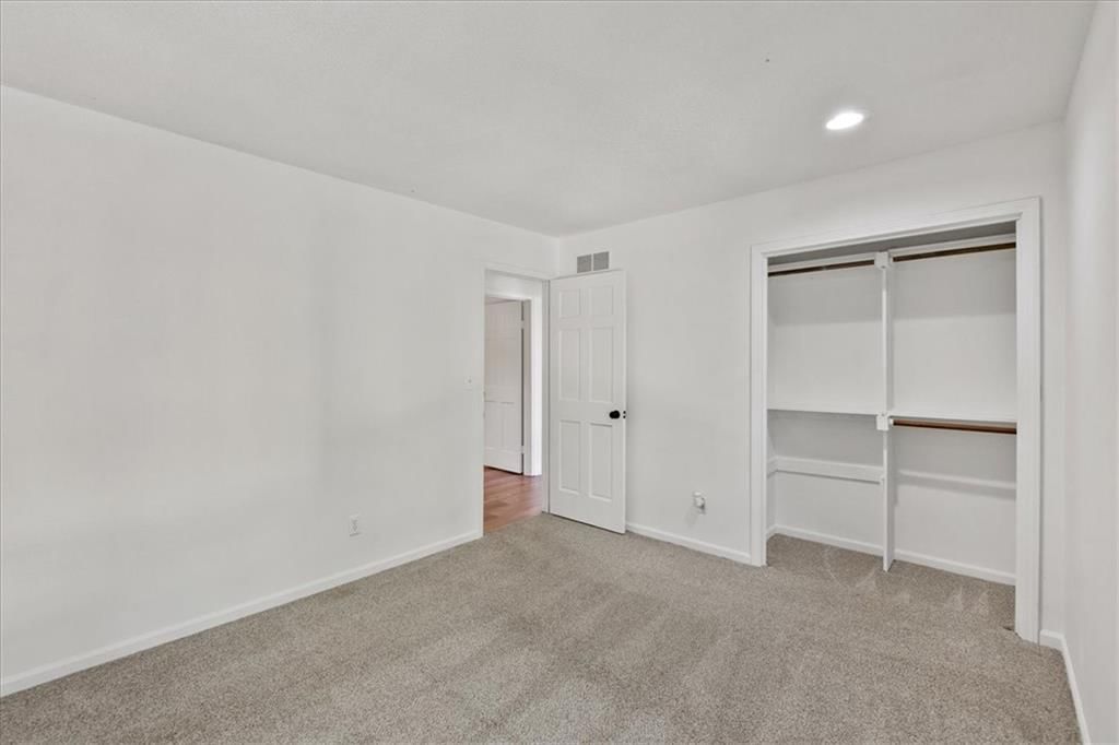 5605 Verlin Drive — photo 13
