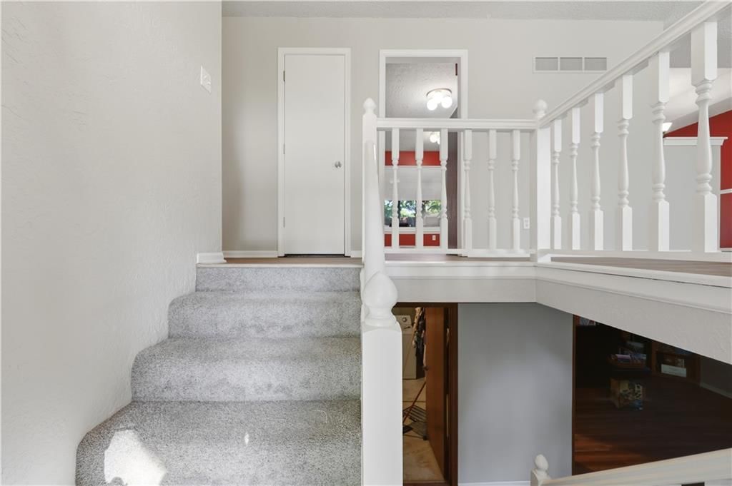 2409 SW 2nd Street Terrace — photo 3