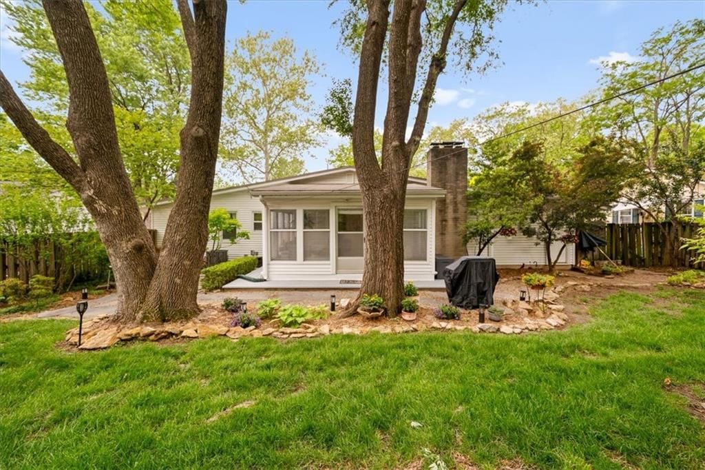 5909 Goddard Street — photo 26