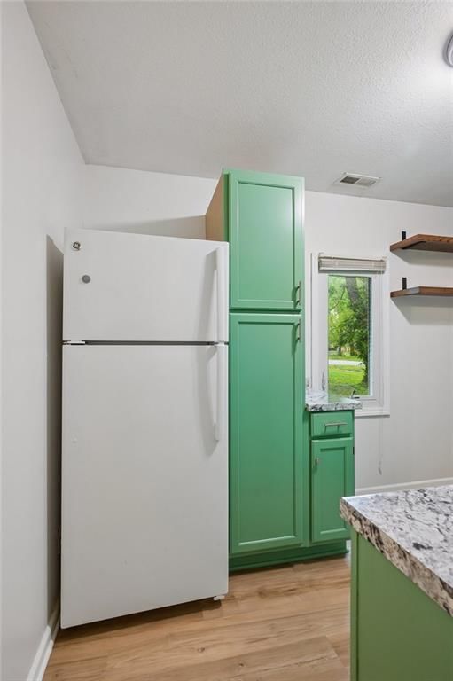 8400 Greenwood Street — photo 12