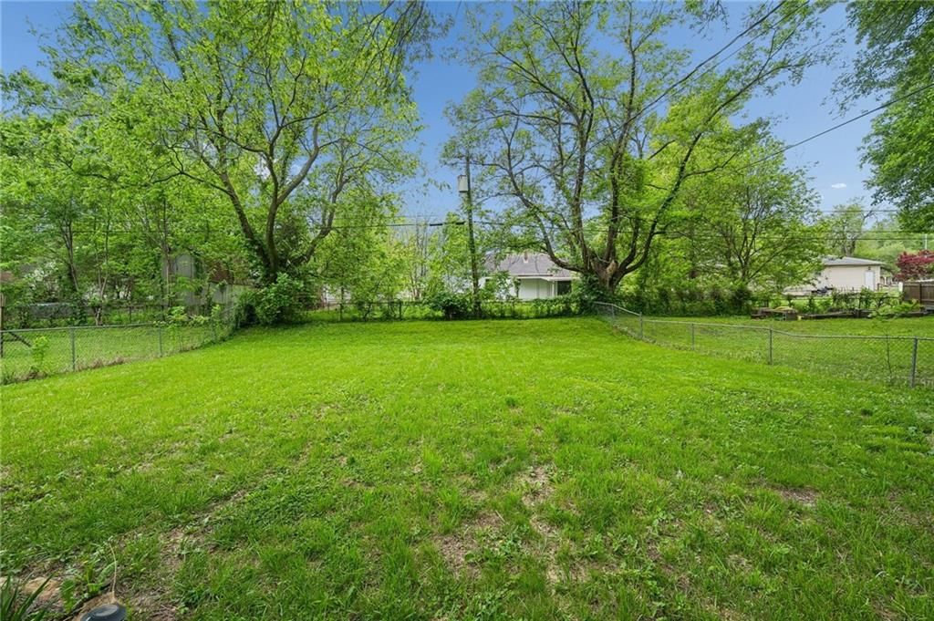 8400 Greenwood Street — photo 22