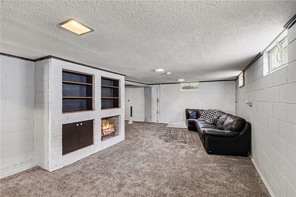 3112 Messanie Street — photo 18