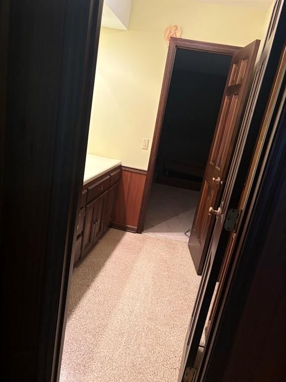 914 Country Club Drive — photo 52