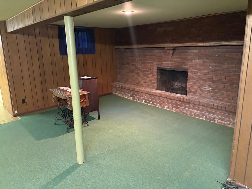 914 Country Club Drive — photo 60