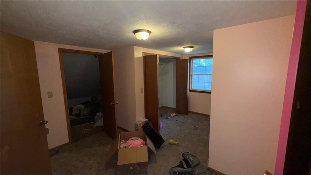 401 W Chestnut Street — photo 21