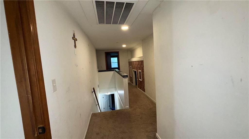 401 W Chestnut Street — photo 24