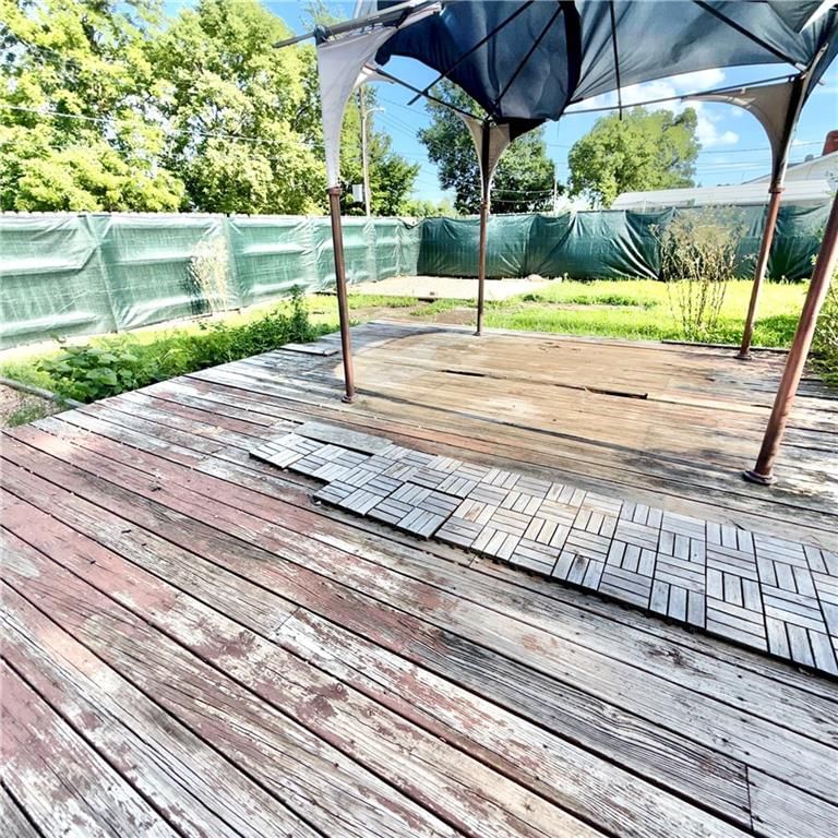 401 W Chestnut Street — photo 71