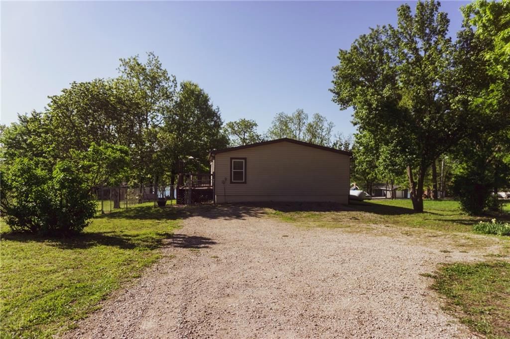 33 Lakeview Lane — photo 3
