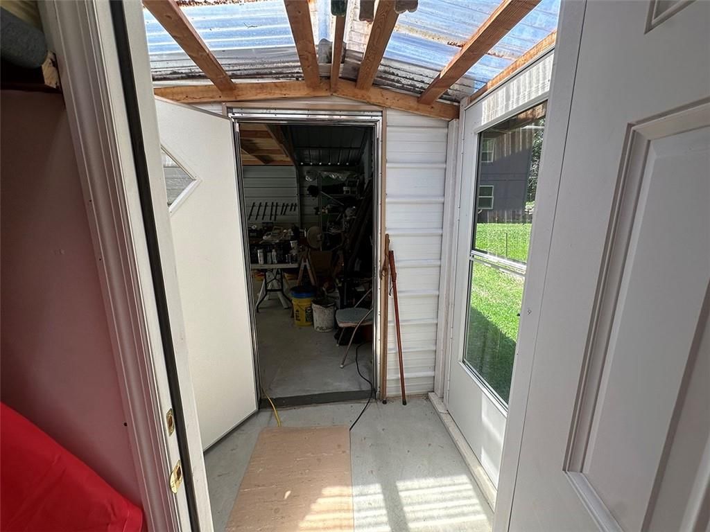 2332 Park Lane — photo 37