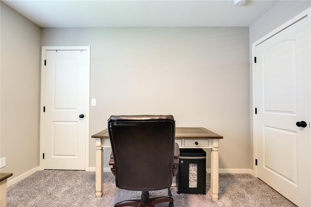 1404 NW Maple Drive — photo 35
