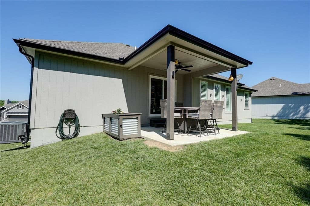 1404 NW Maple Drive — photo 52