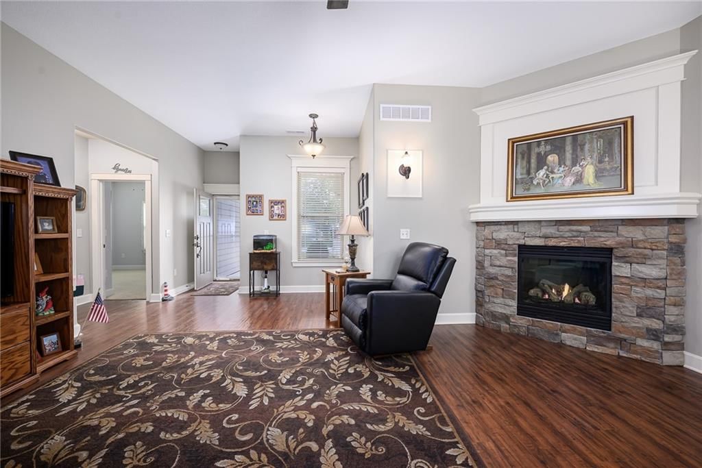 4125 Seele Way — photo 11