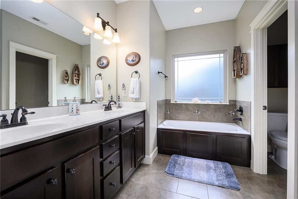 4125 Seele Way — photo 17