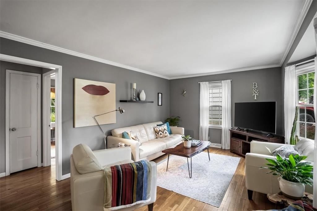 5319 Juniper Street — photo 4